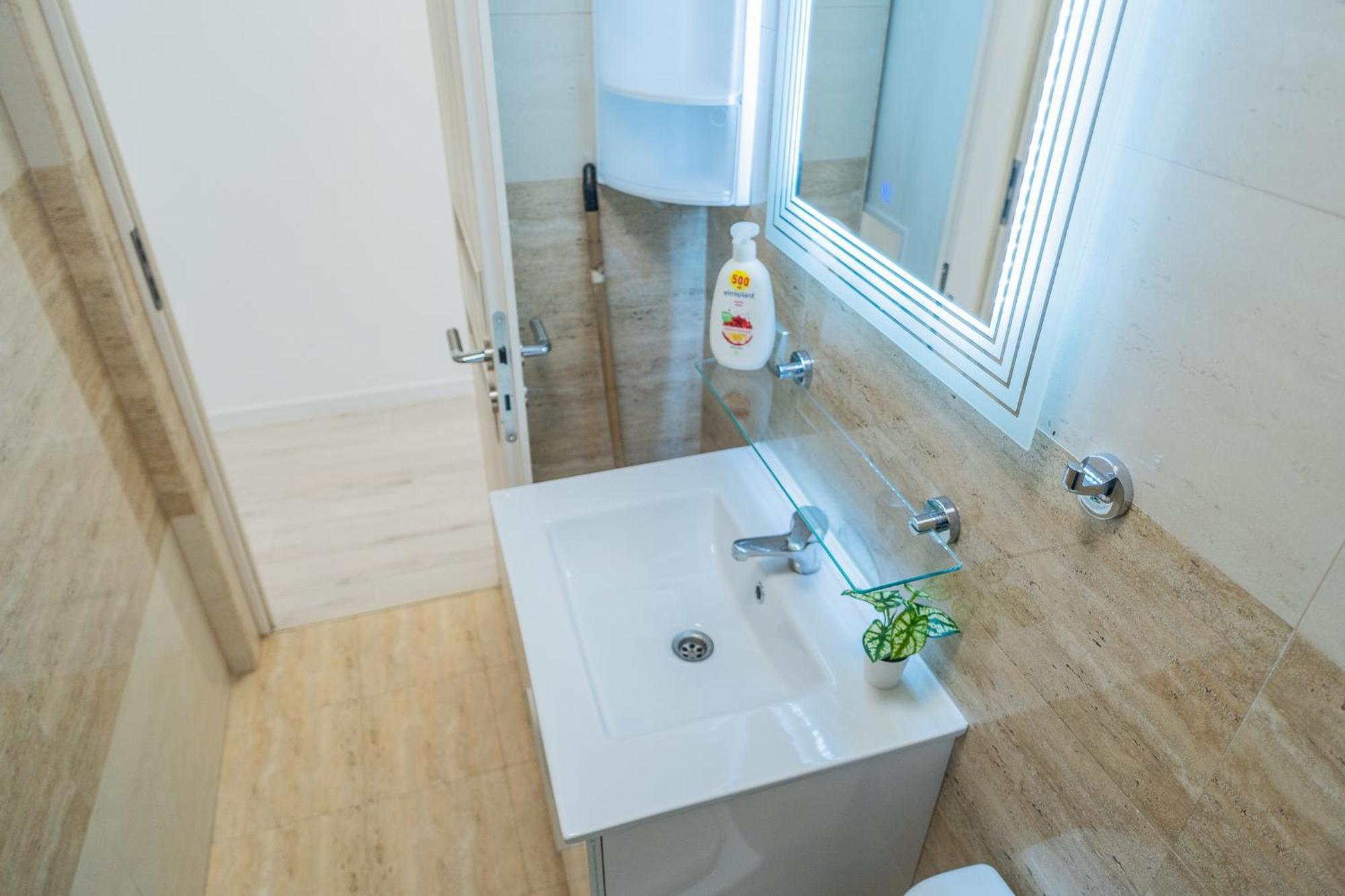 Luxury 2Br On Decebal Avenue Appartement Boekarest Buitenkant foto