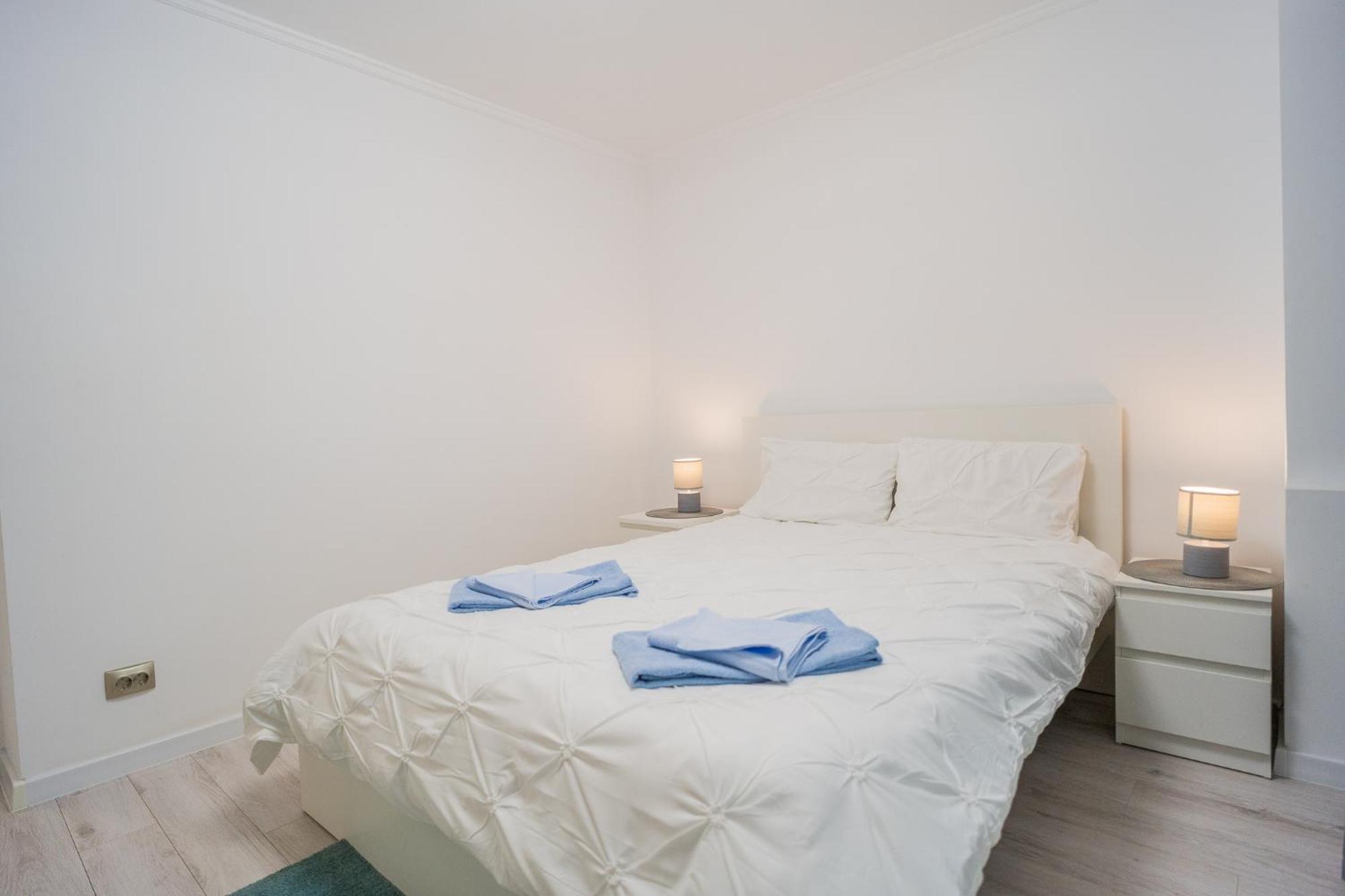 Luxury 2Br On Decebal Avenue Appartement Boekarest Buitenkant foto