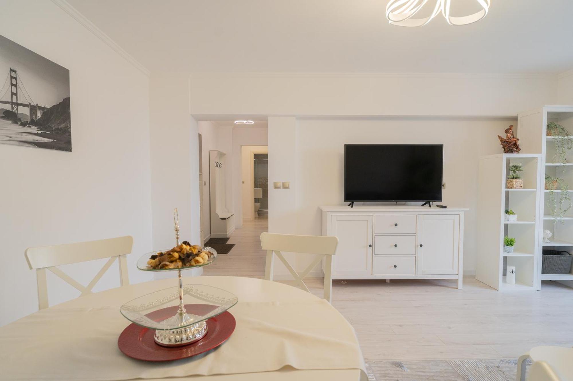 Luxury 2Br On Decebal Avenue Appartement Boekarest Buitenkant foto