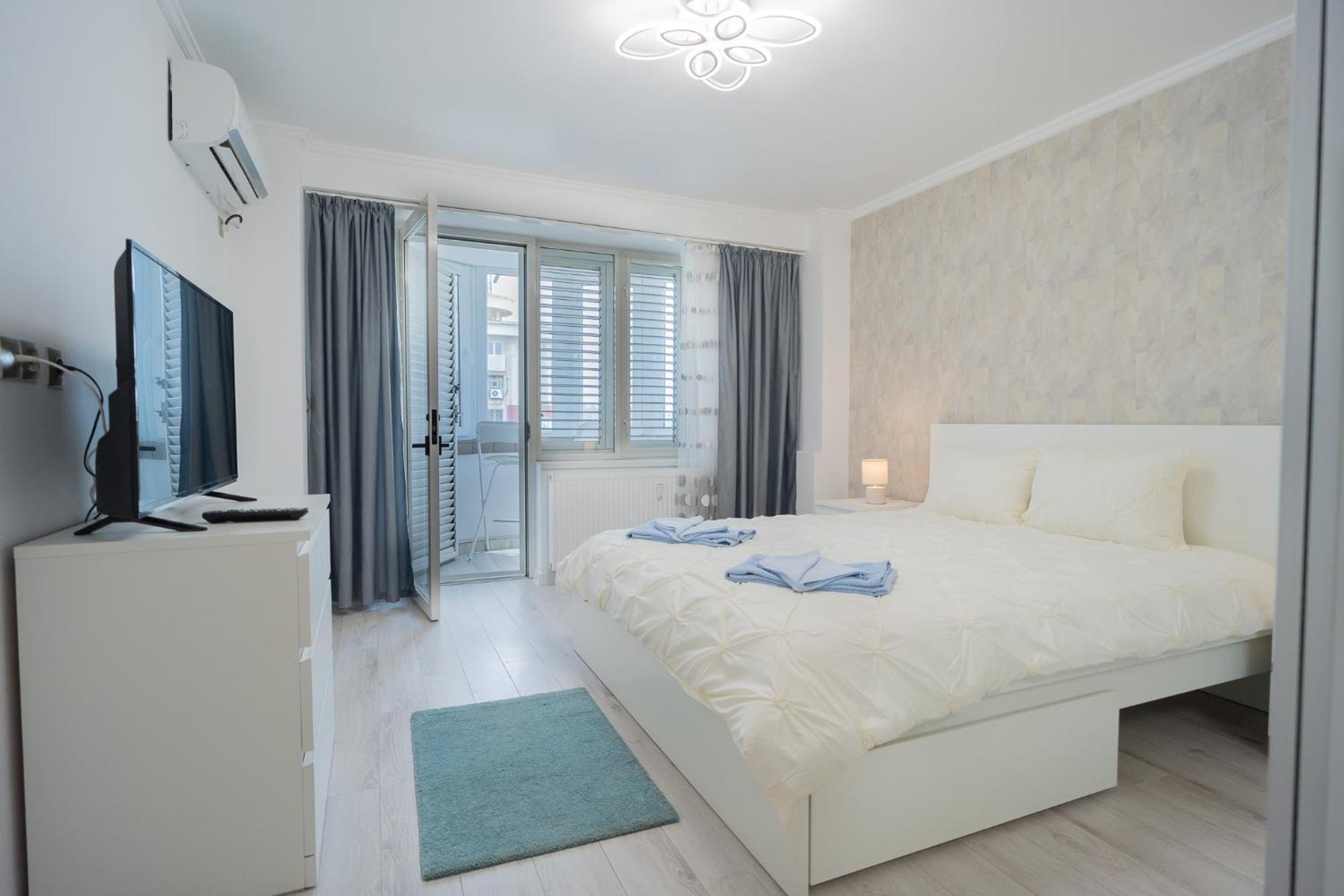 Luxury 2Br On Decebal Avenue Appartement Boekarest Buitenkant foto